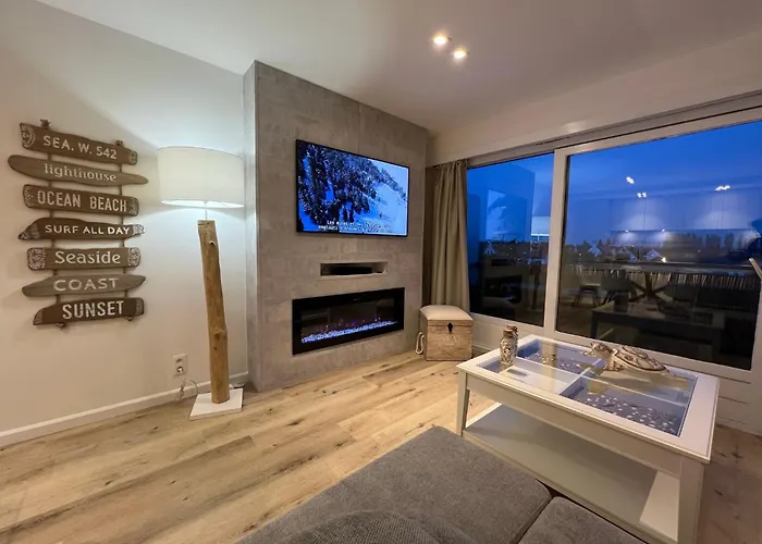 Laguna Dans Avec Piscine * 크노케-하이스트